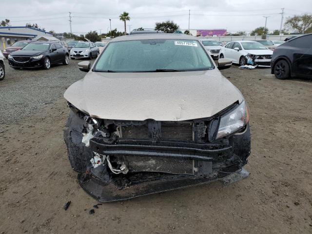 Photo 5 from auction – 2015 VOLKSWAGEN PASSAT SEL with VIN 1VWCV7A39FC068835