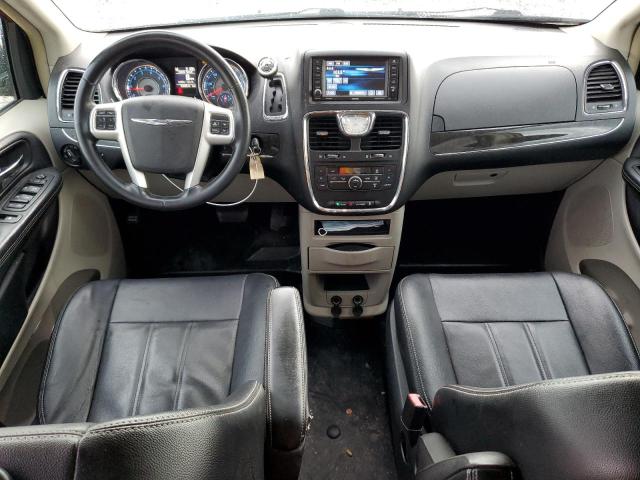 Photo 8 from auction – 2015 CHRYSLER TOWN & COU with VIN 2C4RC1BG4FR645196