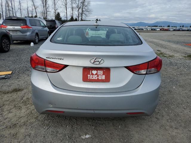 Photo 6 from auction – 2012 HYUNDAI ELANTRA GL with VIN 5NPDH4AE2CH140490