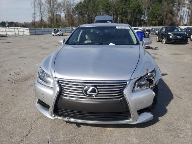 Снимка 5 от търг – 2016 LEXUS LS 460 с VIN JTHBL5EF7G5140603