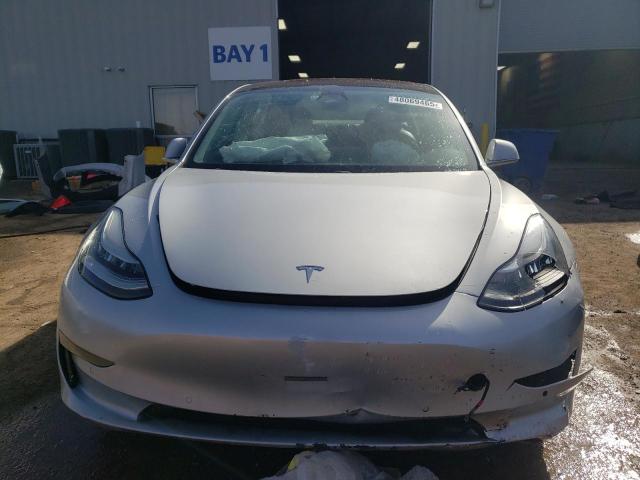 Photo 5 from auction – 2018 TESLA MODEL 3 with VIN 5YJ3E1EB1JF069197