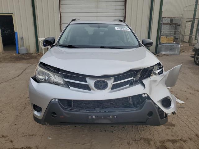 Photo 5 from auction – 2015 TOYOTA RAV4 LE with VIN JTMBFREV6FD155508
