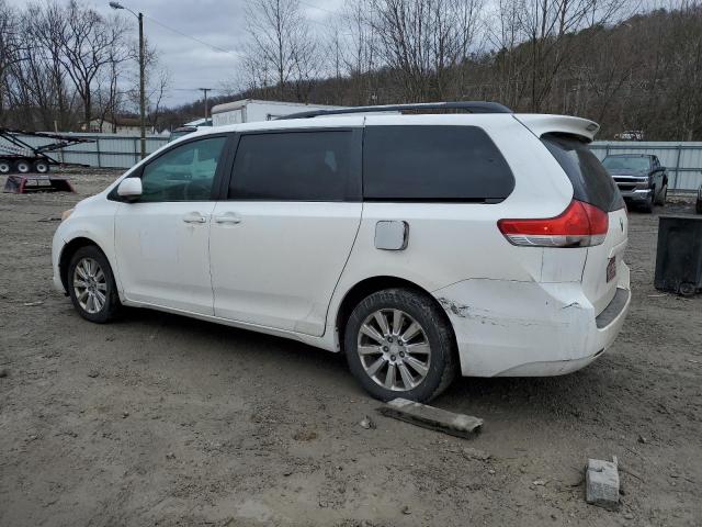 Photo 2 from auction – 2011 TOYOTA SIENNA LE with VIN 5TDJK3DC2BS005771