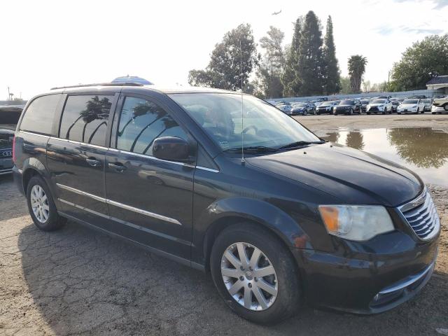 Photo 4 from auction – 2014 CHRYSLER TOWN & COU with VIN 2C4RC1BG7ER215581