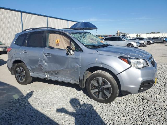 Снимка 4 от търг – 2017 SUBARU FORESTER 2 с VIN JF2SJAJC4HH477582