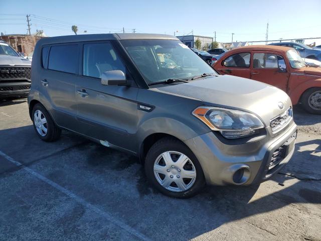 Photo 4 from auction – 2013 KIA SOUL with VIN KNDJT2A57D7636008