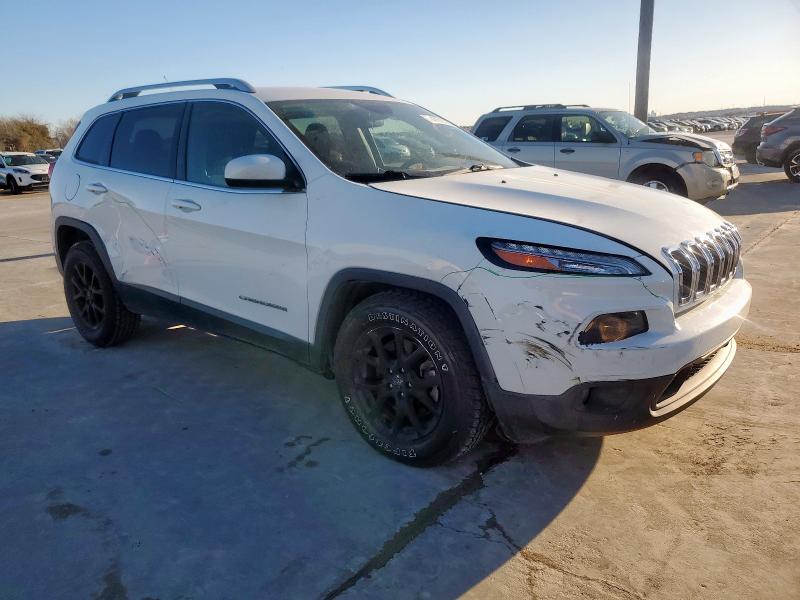 Photo 4 from auction – 2015 JEEP CHEROKEE L with VIN 1C4PJLCB7FW637046