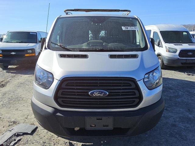 Photo 5 from auction – 2018 FORD TRANSIT T- with VIN 1FTYR1ZM4JKA08841
