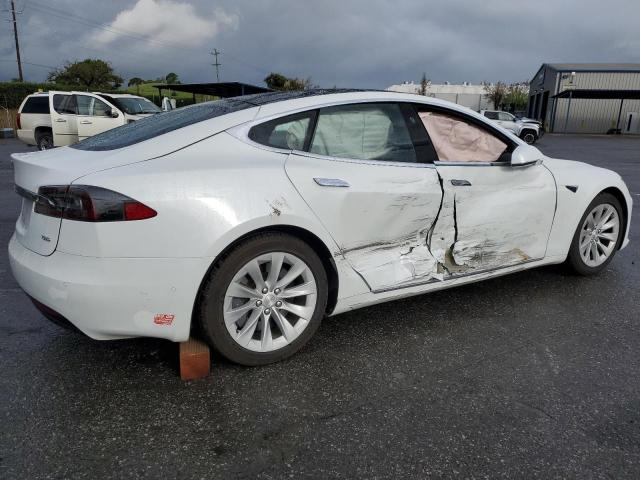 Снимка 3 от търг – 2018 TESLA MODEL S с VIN 5YJSA1E28JF246996