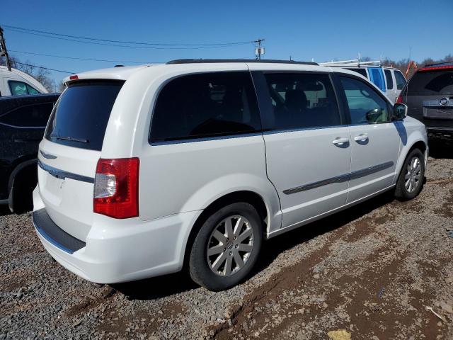 Photo 3 from auction – 2016 CHRYSLER TOWN & COU with VIN 2C4RC1BG4GR268872