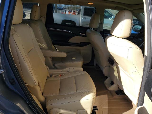 Photo 10 from auction – 2018 TOYOTA HIGHLANDER with VIN 5TDYZRFH4JS251080