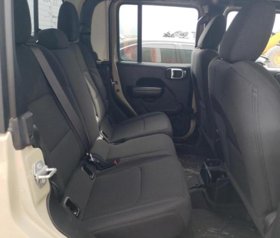 Photo 11 from auction – 2020 JEEP GLADIATOR with VIN 1C6HJTAG1LL187076