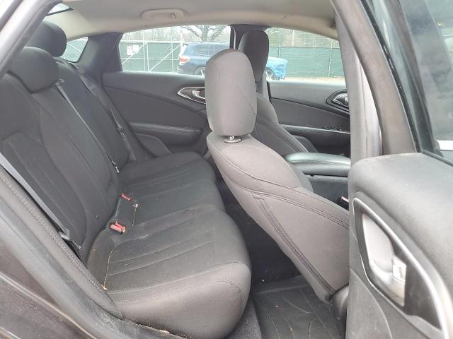 Снимка 10 от търг – 2016 CHRYSLER 200 LIMITE с VIN 1C3CCCAB0GN125457