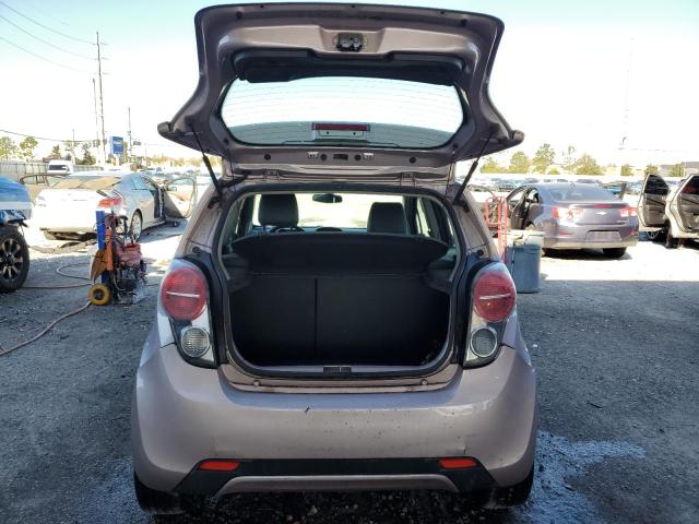 Foto 6 de la subasta – 2014 CHEVROLET SPARK LS con VIN KL8CB6S92EC402266