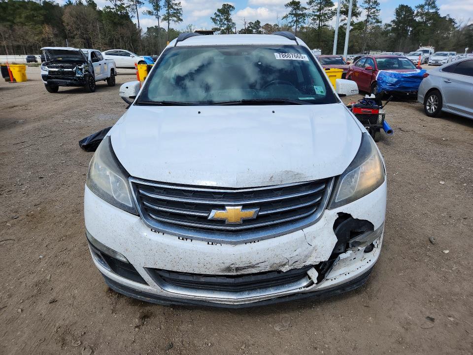 Photo 5 from auction – 2017 CHEVROLET TRAVERSE with VIN 1GNKRGKD2HJ190713