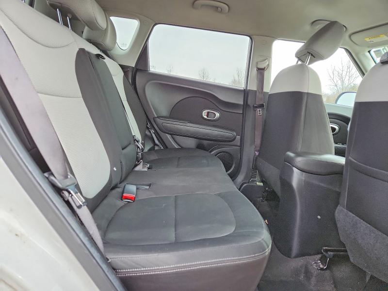 Photo 11 from auction – 2014 KIA SOUL with VIN KNDJN2A29E7744339