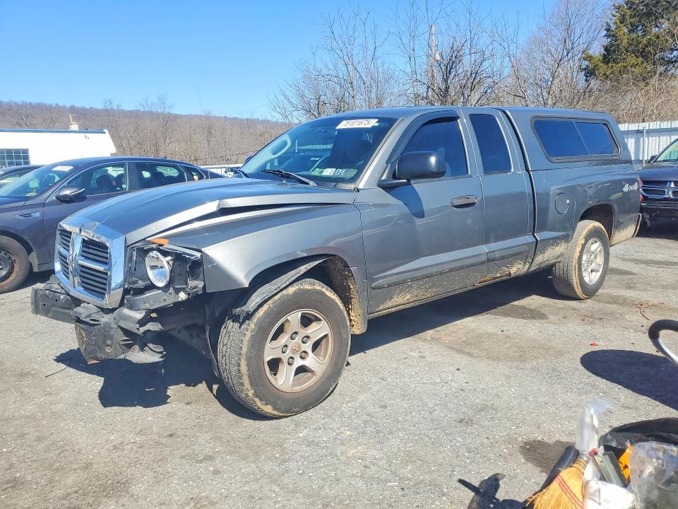 DODGE DAKOTA 2007 مع رقم تعريف المركبة 1D7HW42K67S138296 - صورة من المزاد