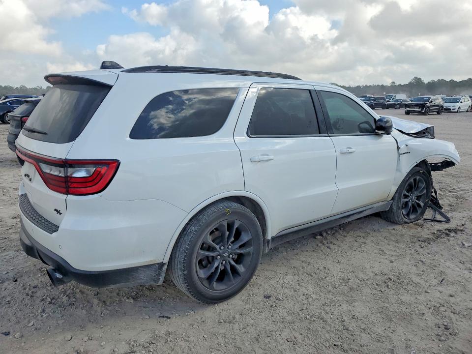 Photo 3 from auction – 2023 DODGE DURANGO with VIN 1C4SDHCT7PC715030