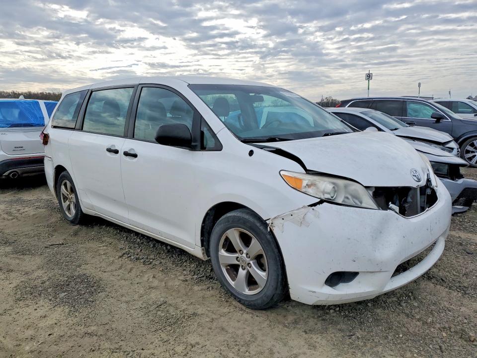 Photo 4 from auction – 2014 TOYOTA SIENNA with VIN 5TDZK3DC0ES464840