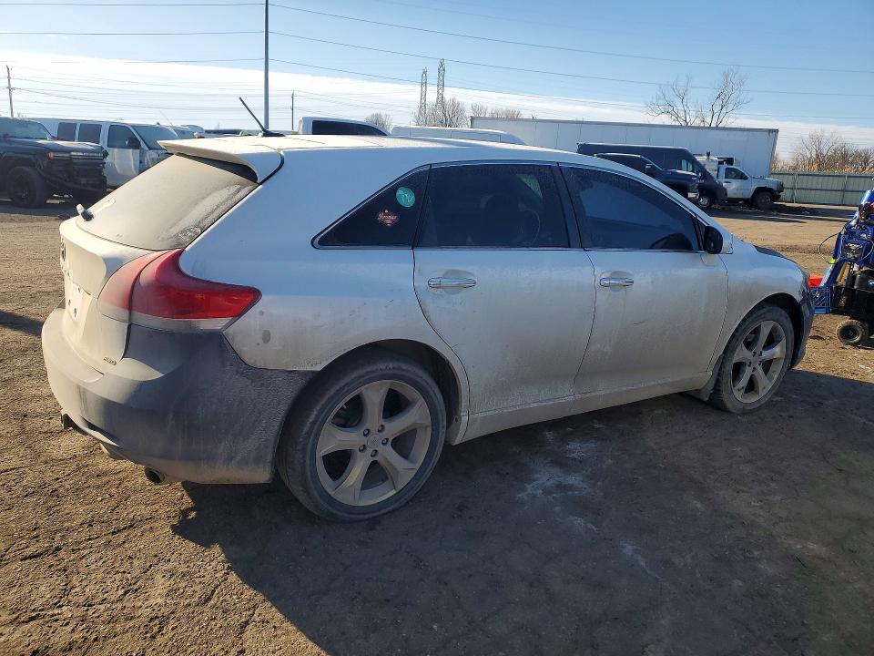 Photo 3 from auction – 2010 TOYOTA VENZA with VIN 4T3BK3BB5AU030840