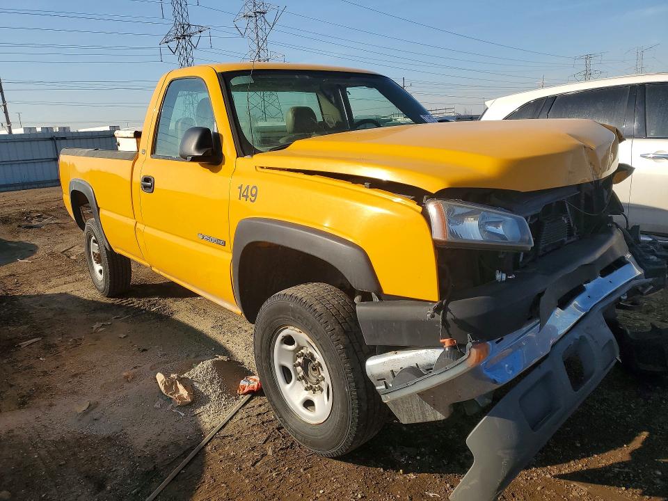 Photo 4 from auction – 2005 CHEV SILVERADO with VIN 1GCHC24U45E174344