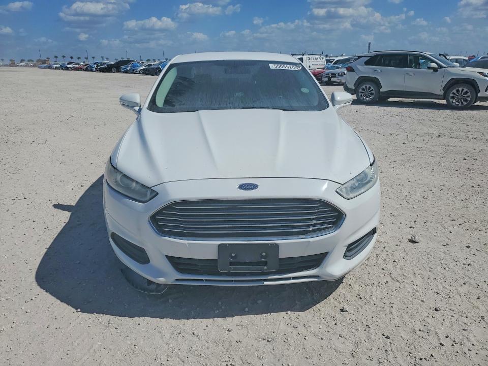 Photo 5 from auction – 2013 FORD FUSION with VIN 3FA6P0LU3DR150331