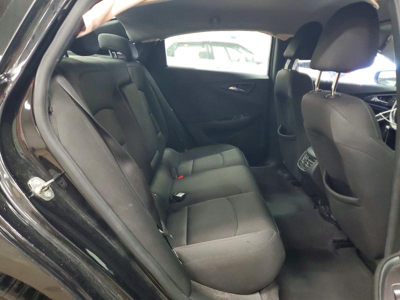 Photo 10 from auction – 2018 CHEVROLET MALIBU with VIN 1G1ZD5ST7JF258474