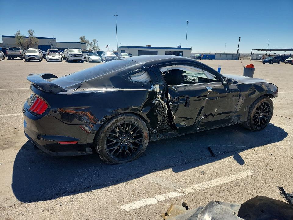 Photo 3 from auction – 2018 FORD MUSTANG with VIN 1FA6P8CF5J5175651