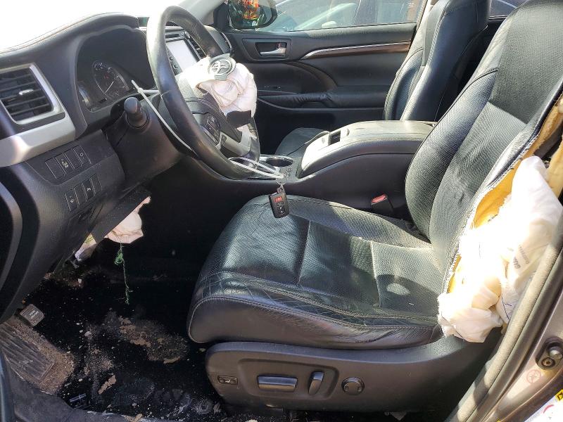 Photo 7 from auction – 2014 TOYOTA HIGHLANDER with VIN 5TDYKRFH0ES011051