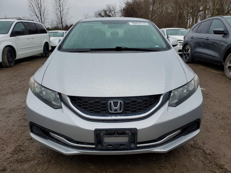 Zdjęcie 5 z aukcji – 2013 HONDA CIVIC z VIN 2HGFB2F44DH023360