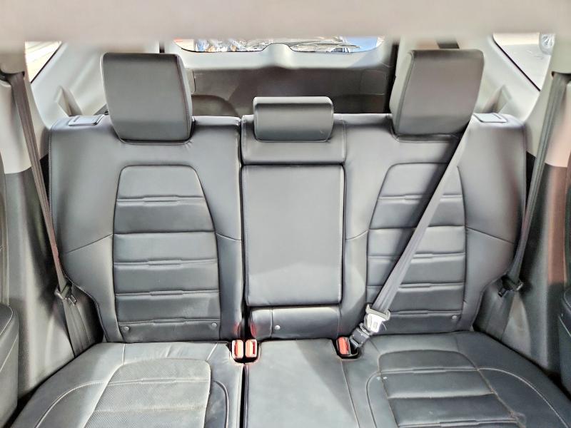 Photo 10 from auction – 2018 HONDA CR-V with VIN 2HKRW2H98JH640840