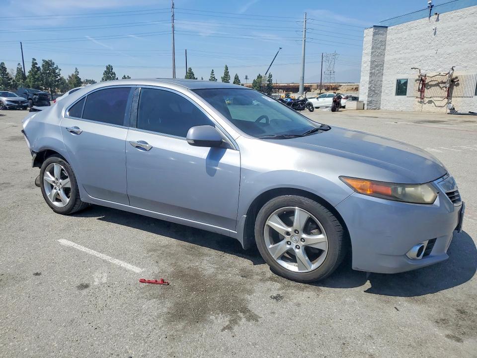 Photo 4 from auction – 2012 ACURA TSX with VIN JH4CU2F45CC017305