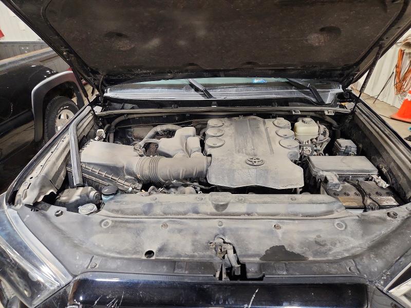 Photo 12 from auction – 2020 TOYOTA 4RUNNER with VIN JTEBU5JR8L5835810