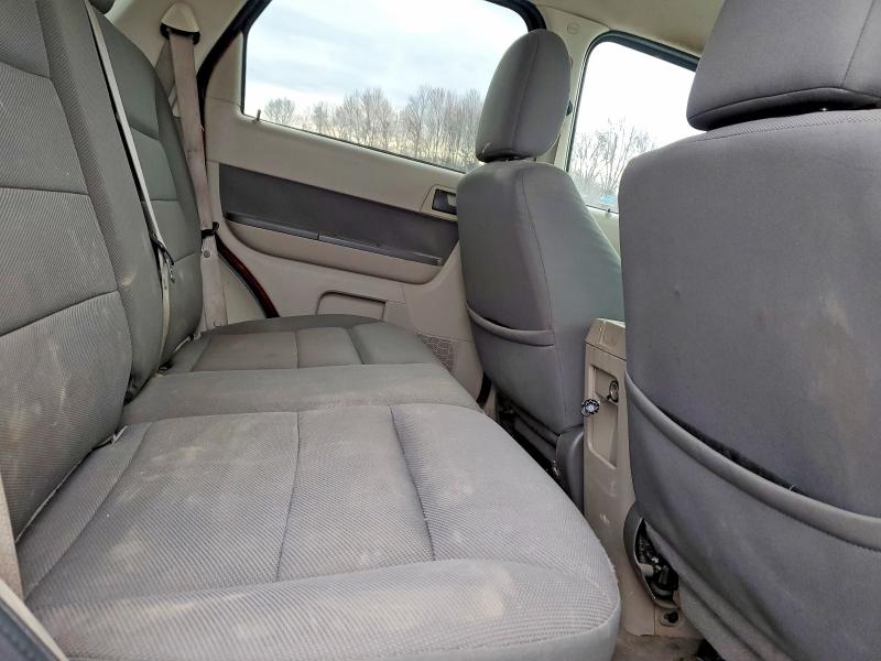 Photo 10 from auction – 2009 FORD ESCAPE with VIN 1FMCU93759KC46750