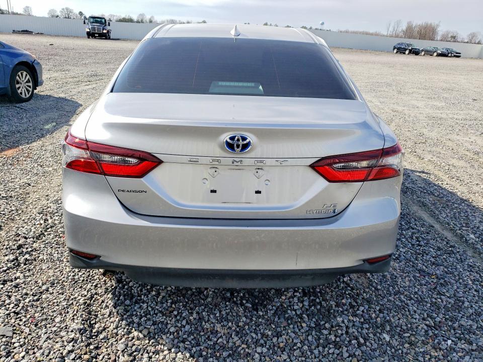 Photo 6 from auction – 2024 TOYOTA CAMRY with VIN 4T1C31AK6RU632089
