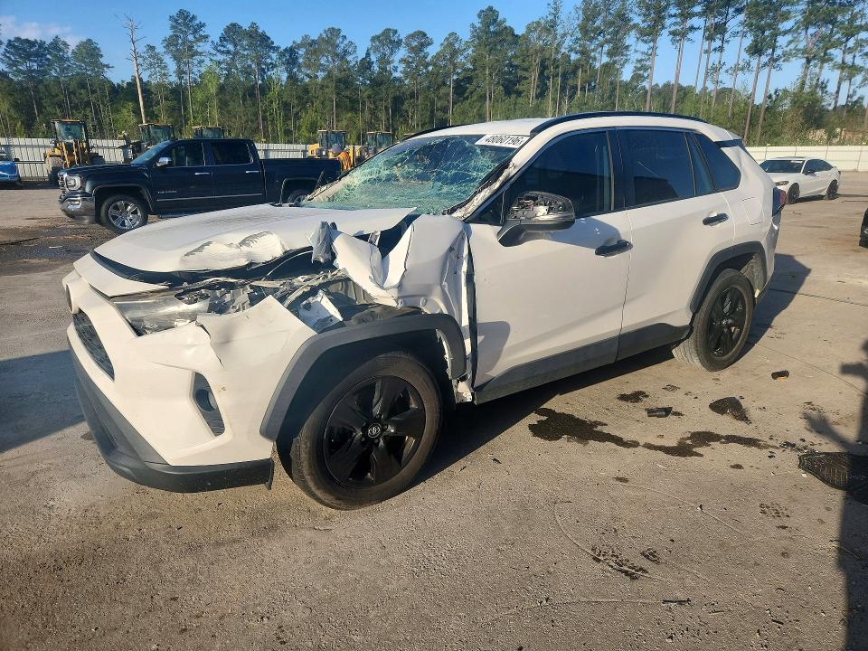 Photo 1 from auction – 2021 TOYOTA RAV4 with VIN 2T3W1RFV2MW116431