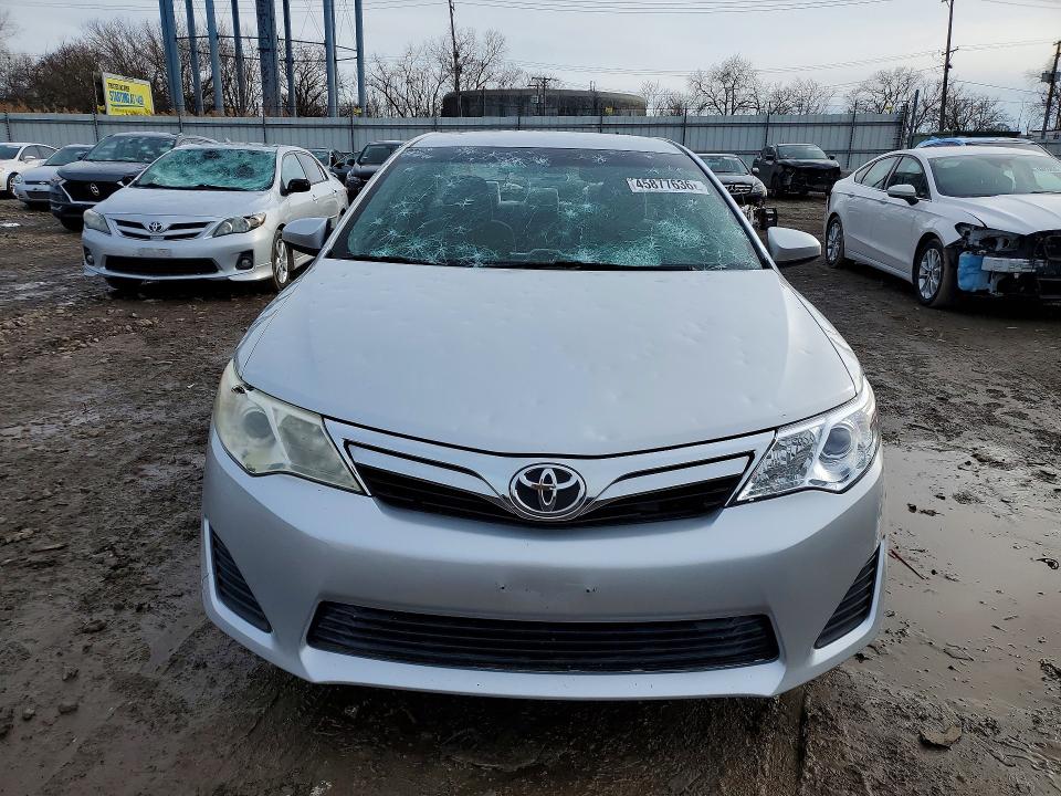 Photo 5 from auction – 2012 TOYOTA CAMRY with VIN 4T1BF1FK6CU006013