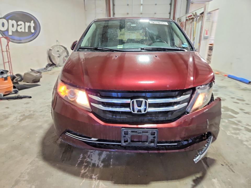 Photo 5 from auction – 2015 HONDA ODYSSEY with VIN 5FNRL5H62FB021561