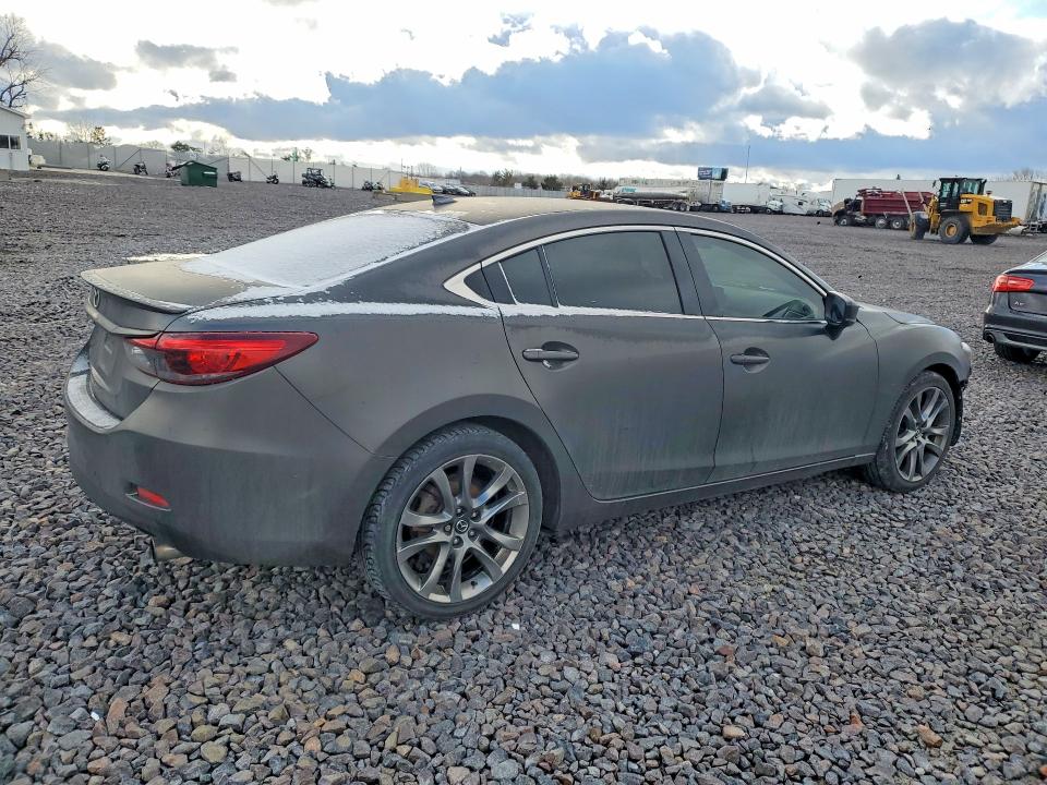 Photo 3 from auction – 2017 MAZDA 6 with VIN JM1GL1W50H1141459