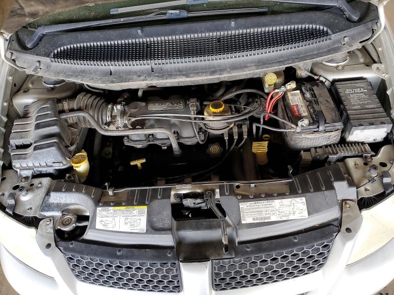 Photo 11 from auction – 2002 DODGE GRAND CARAVAN with VIN 2B4GP74L82R787230