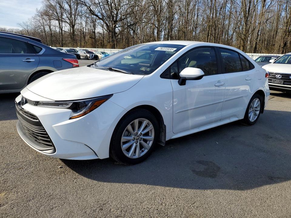 TOYOTA COROLLA 2025 with VIN 5YFB4MDE0SP260272 - Photo from auction