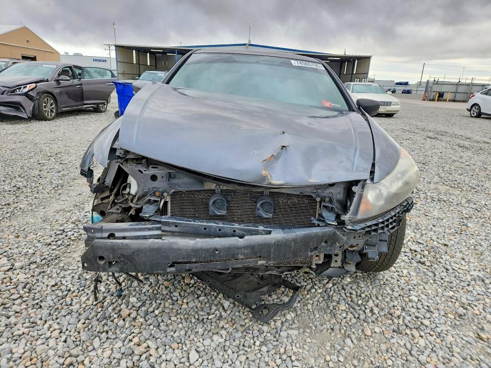 Photo 5 from auction – 2010 HONDA ACCORD with VIN 1HGCP2F34AA117261