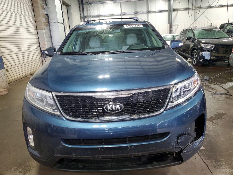 Foto 5 de la subasta – 2015 KIA SORENTO con VIN 5XYKTDA73FG558012