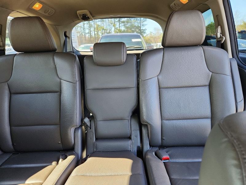 Photo 10 from auction – 2014 HONDA ODYSSEY with VIN 5FNRL5H61EB059054
