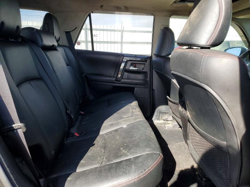 Photo 11 from auction – 2015 TOYOTA 4RUNNER with VIN JTEBU5JR3F5264456
