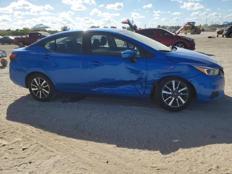 Photo 4 from auction – 2022 NISSAN VERSA with VIN 3N1CN8EV5NL848454