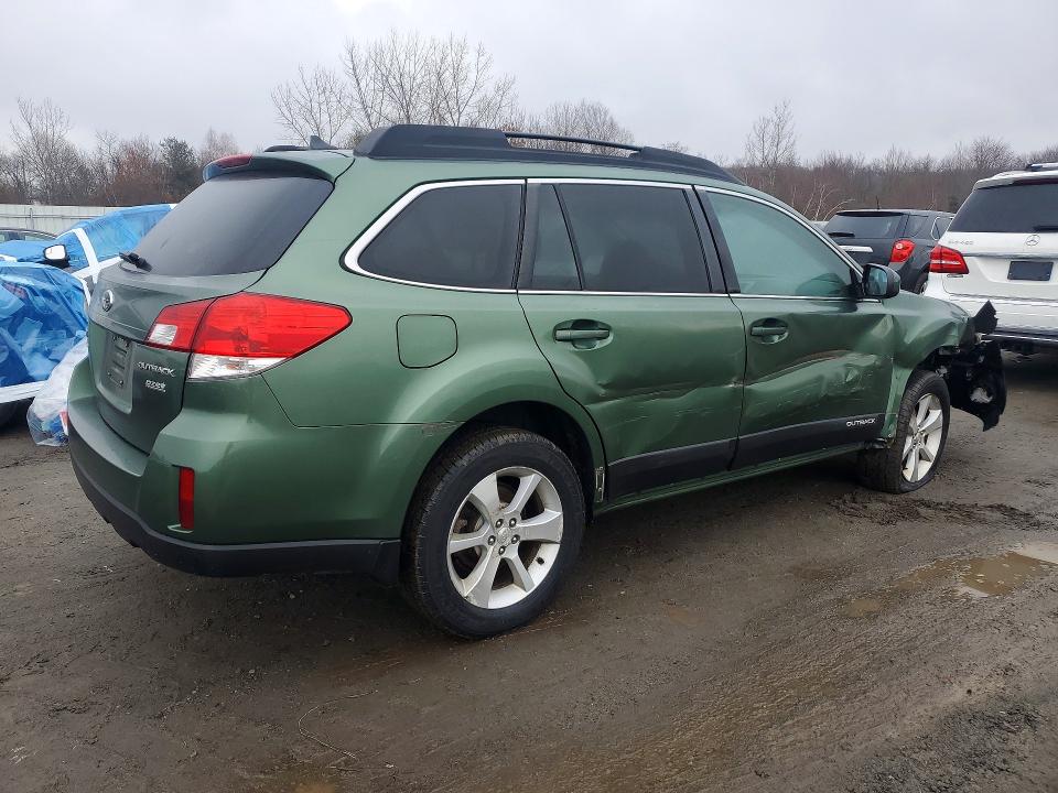 Photo 3 from auction – 2013 SUBARU OUTBACK with VIN 4S4BRBJC3D3313191