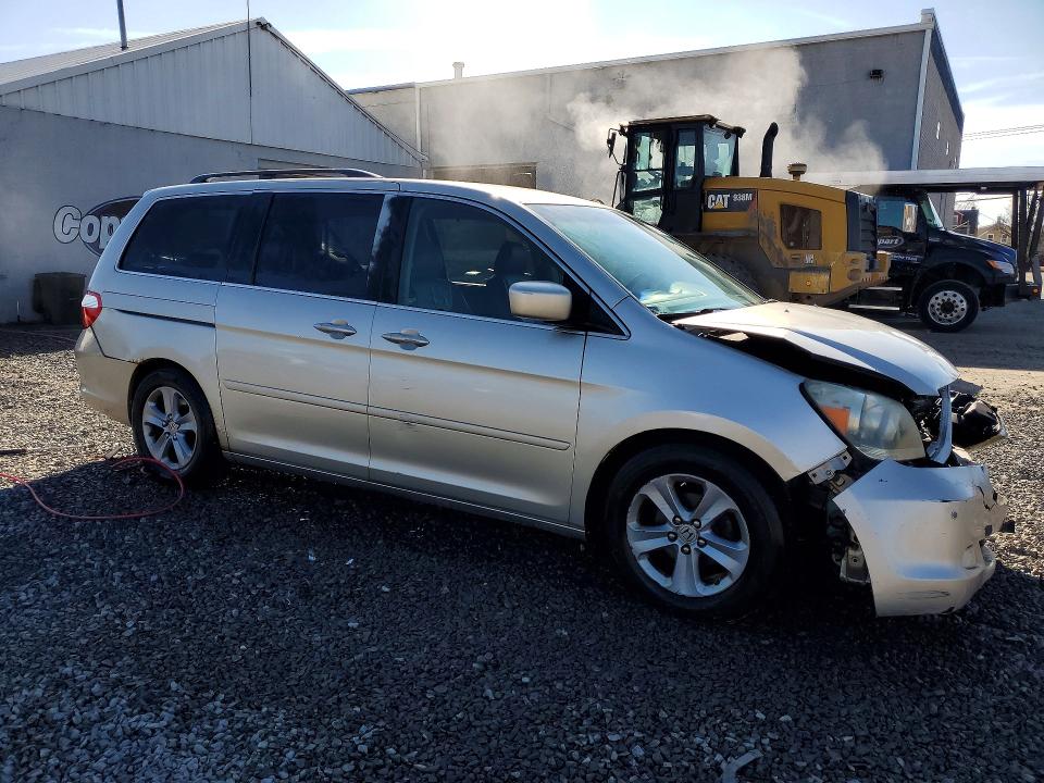 Photo 4 from auction – 2006 HONDA ODYSSEY with VIN 5FNRL38866B044539