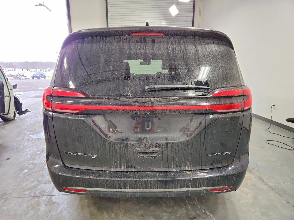 Photo 6 from auction – 2025 CHRYSLER PACIFICA with VIN 2C4RC1GG3SR553533
