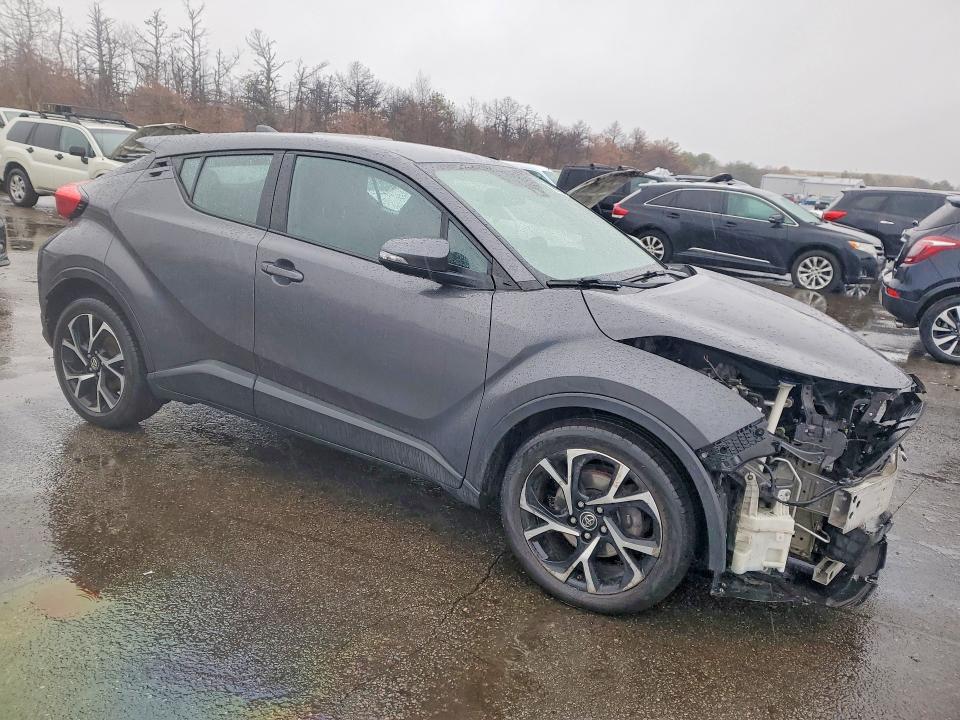 Photo 4 from auction – 2019 TOYOTA C-HR with VIN NMTKHMBX2KR099440